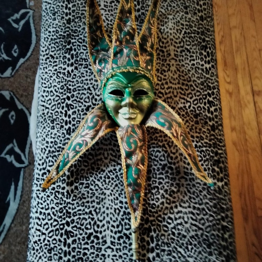 Jester Venetian mask w/collar